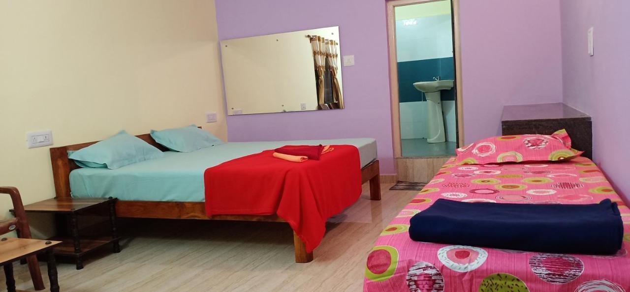 Gopi Plantation Homestay Hampi Exterior foto